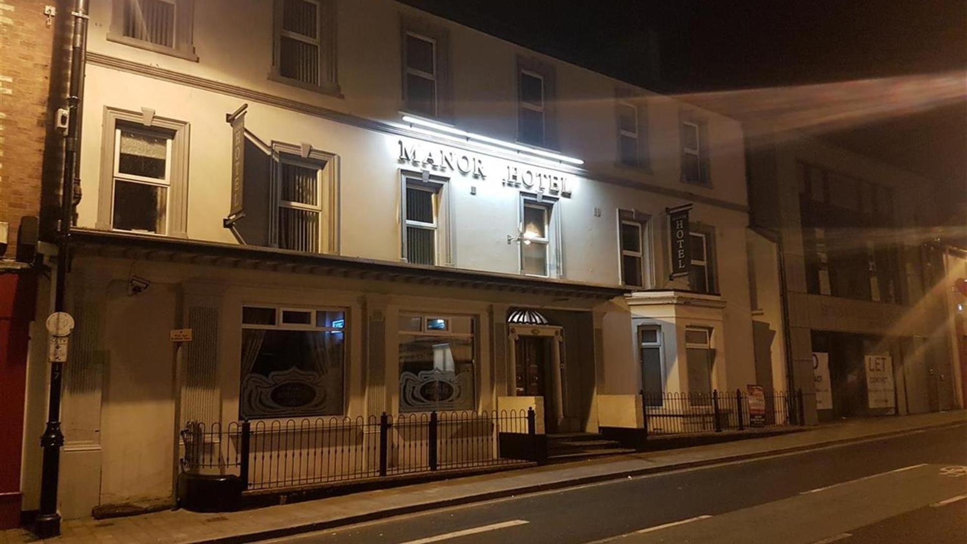 Manor Hotel Ballymoney Exterior foto